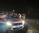 夏季行动|警灯闪烁 红蓝相伴 扶余交警开展重点违法集中统一行动