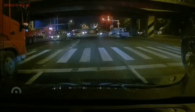 u595u15707484896080.gif